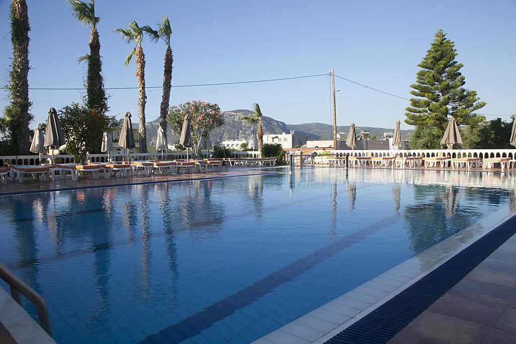 Zeus Hotel Kéfalos Dış mekan fotoğraf